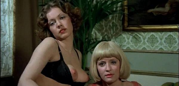  Voyeur Family - In The Sign Of The Gemini (1975) Sex Scene 2
